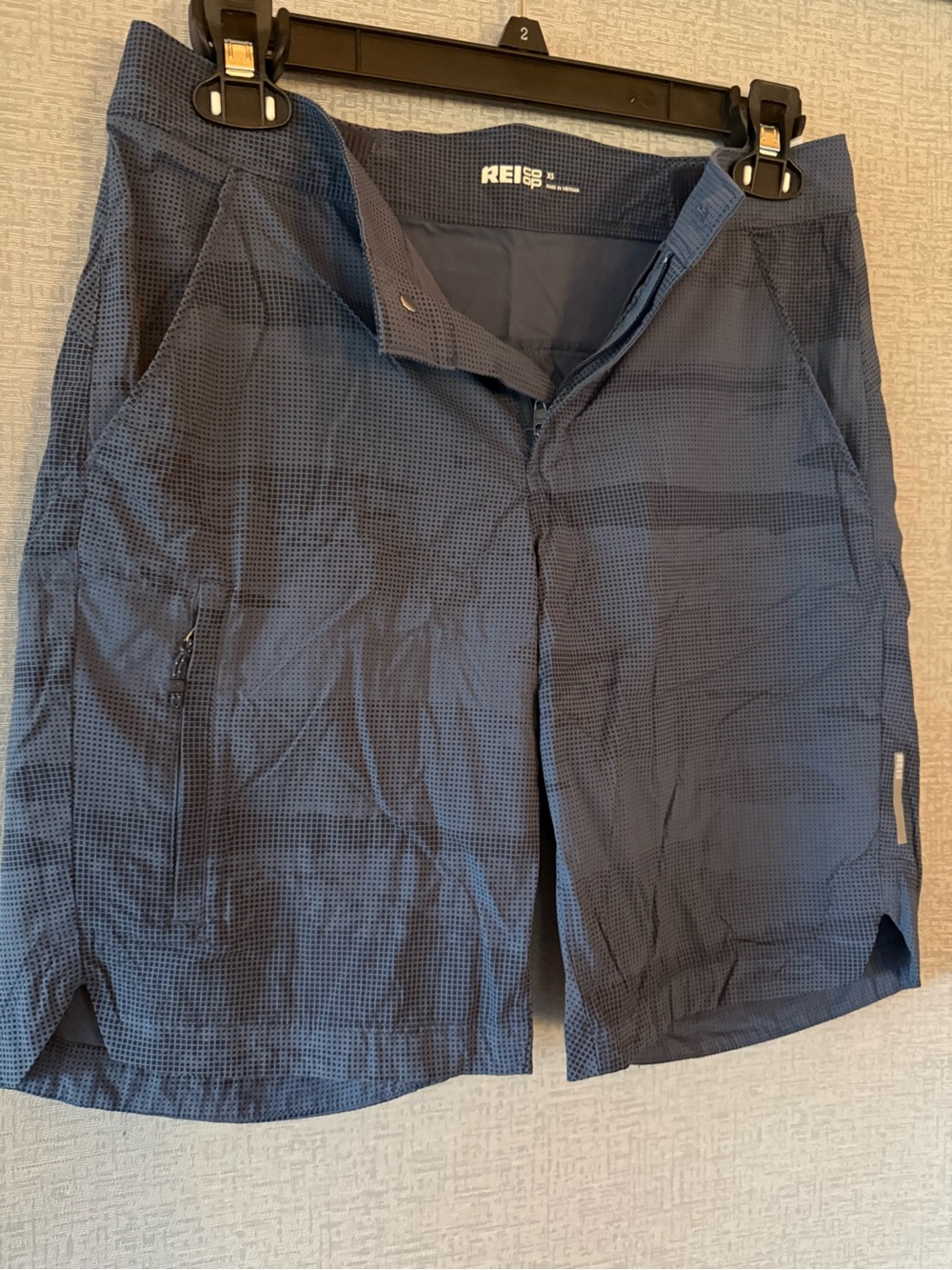REI Womens Navy Blue Bike Shorts
